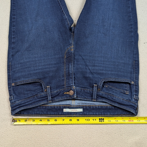 Women's Blue Levi's 711 Skinny Jeans Size 33 Crop Dark Wash Stretchy Mid-Rise - Picture 13 of 16
